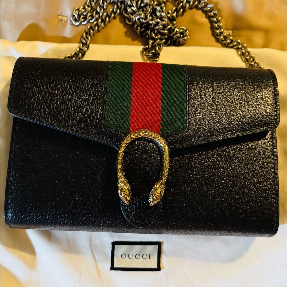 Gucci Black Leather Dionysus Crossbody Bag with Iconic Green and Red Stripes.